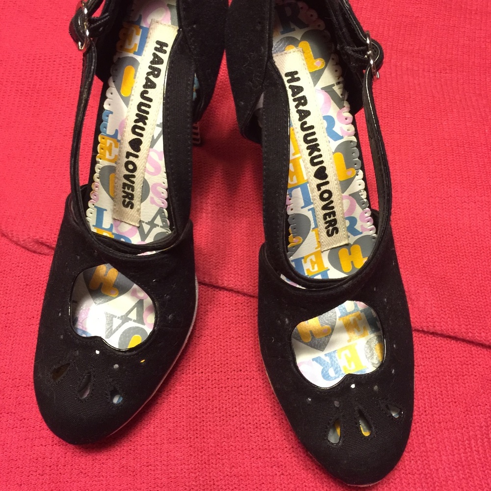HARAJUKU LOVERS Black & White High Heels ON SALE
